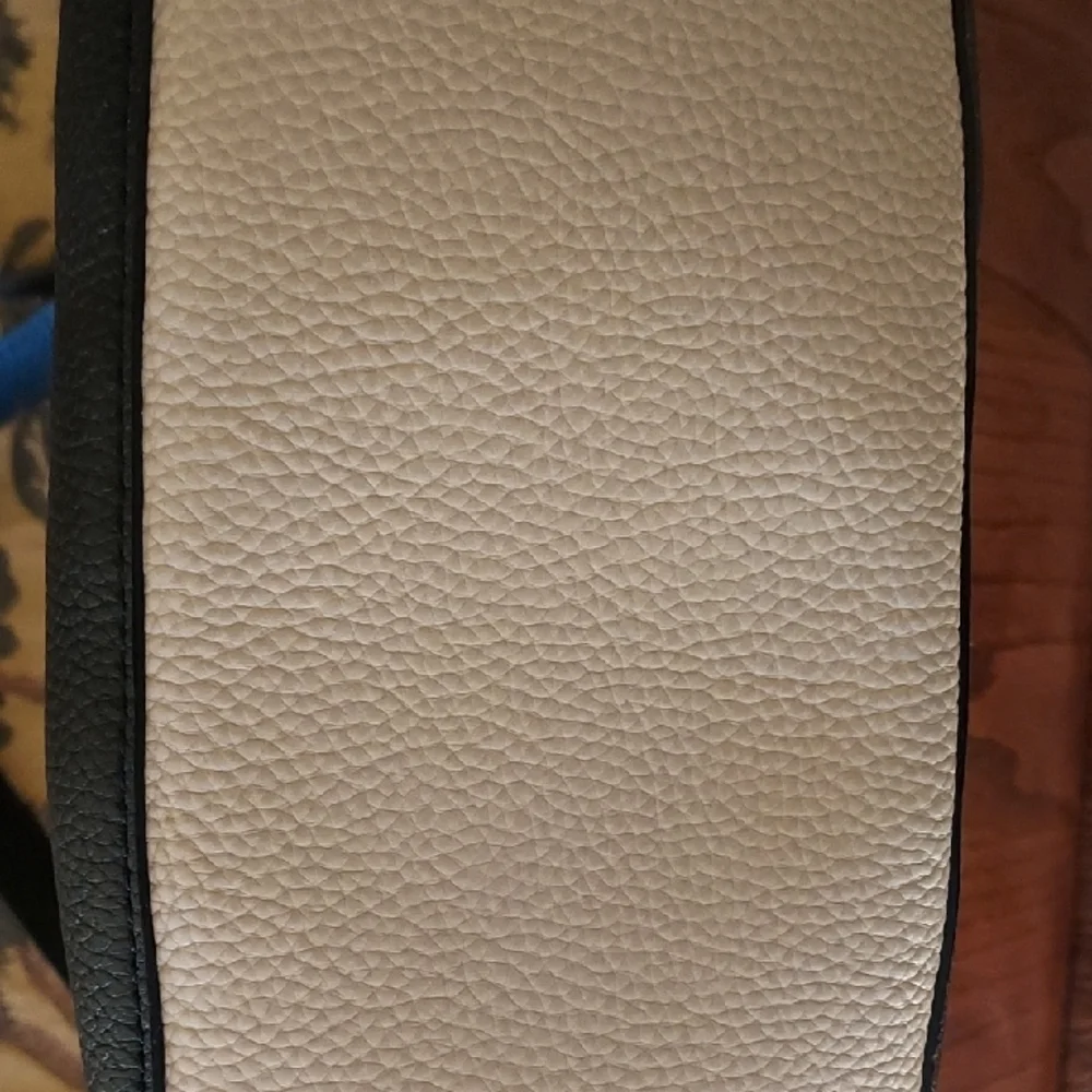 Kate Spade Black and Cream Hobo Bag - Picture 5 of 7